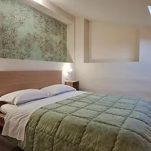 elements-orio-rooms-apartments.it-lombardy.com/